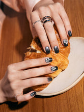 Load image into Gallery viewer, Lavish Diamond